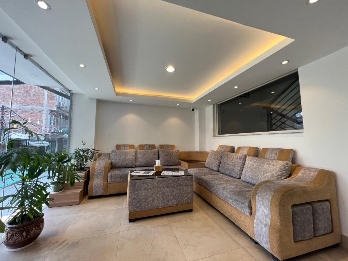 Hotel New Era Катманду Екстер'єр фото
